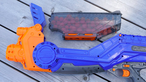 The Quantum’s hopper is removable, making it easier to clean out ball jams.
